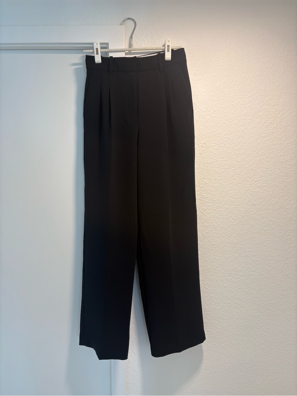 Aritzia Wilfred Effortless Pant